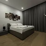 Moderno Con Wi-fi E Ac - Vicino Stazione E Metro M3 Apartamento